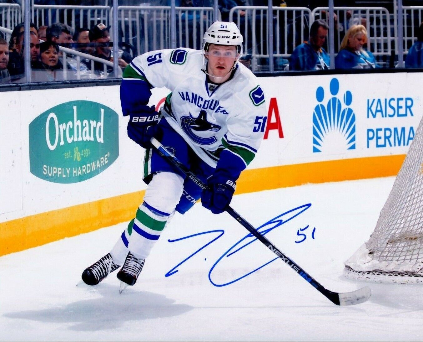 JARED MCCANN autographed SIGNED VANCOUVER CANUCKS 8X10 Photo Poster painting