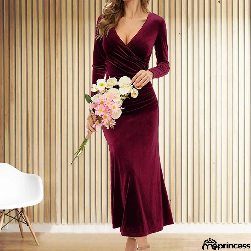Women's Polyester V-Neck Long Sleeve Solid Pattern Party Dress