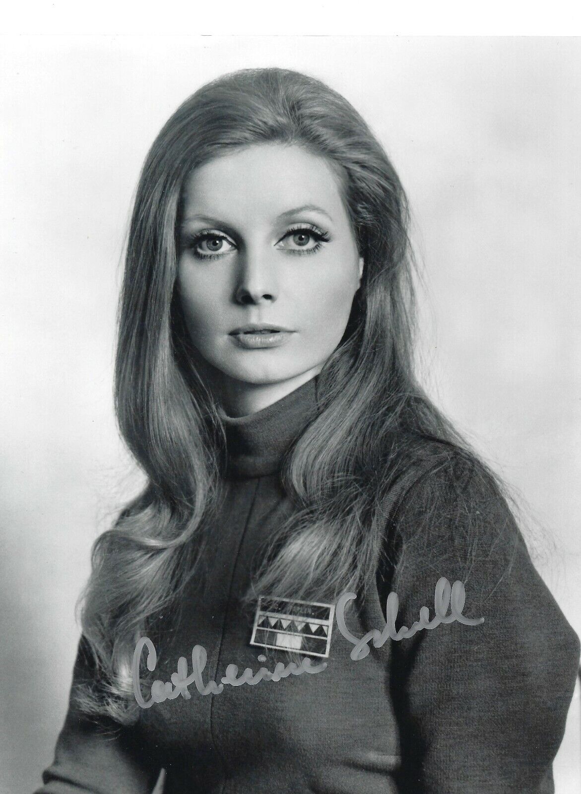 CATHERINE SCHELL SIGNED MOON ZERO TWO 8x10 Photo Poster painting 1 UACC HAMMER FILMS AUTOGRAPH