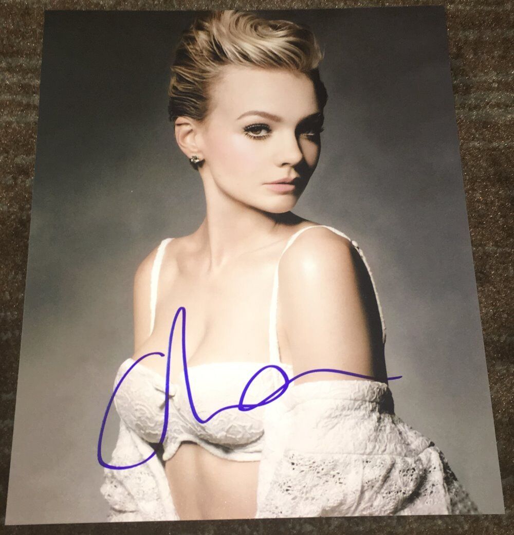 CAREY MULLIGAN SIGNED AUTOGRAPH PROMISING YOUNG WOMAN 8x10 Photo Poster painting A w/EXACT PROOF