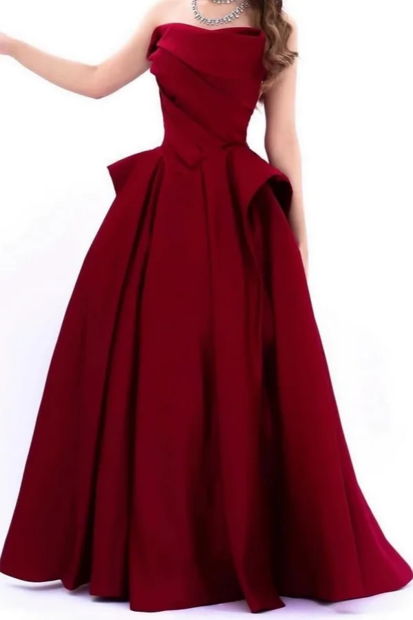 Red Strapless Straight Across Graceful Pleated Prom Dress YK0001