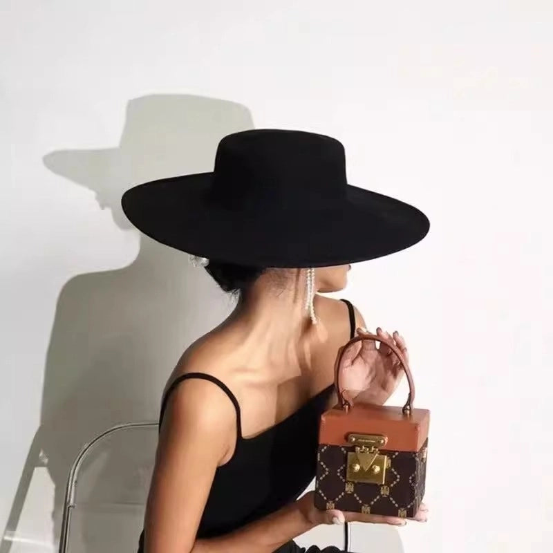 Special For Autumn And Winter Flat Top Woolen Hat Big Brim Felt Hat Female Jazz Hat French Hepburn Style
