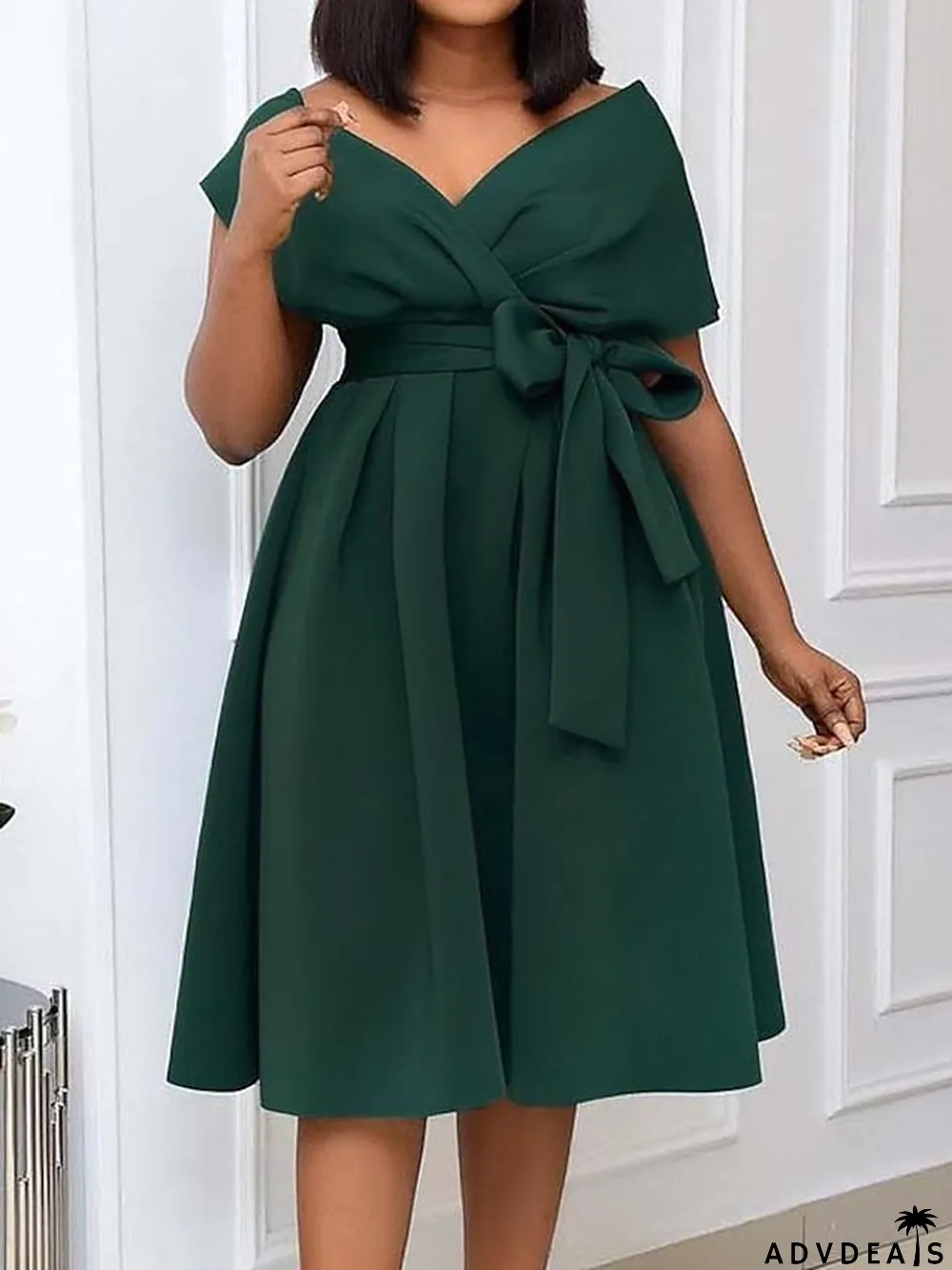 Women's Little Black Dress Cocktail Dress Plus Size Curve Party Dress Solid Color V Neck Short Sleeve Spring Fall Formal Prom Dress Knee Length Dress Party Dress \/ Party Dress