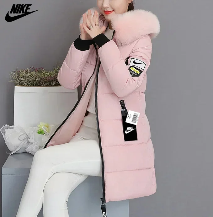 Promo&ccedil;&atilde;o de Natal - Casaco Longo Quentinho com Gola de Pena de Ganso (Compre 1 Casaco e 1 Su&eacute;ter)