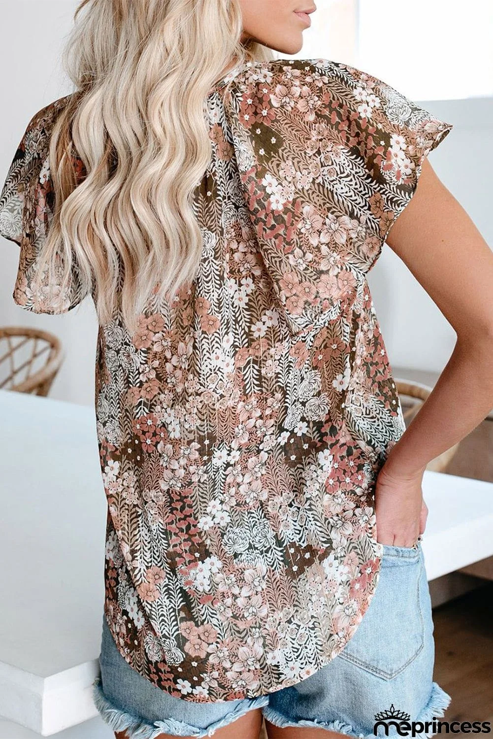 V-neck Short Sleeve Fashion Print Fantasy Fluttering Blouse