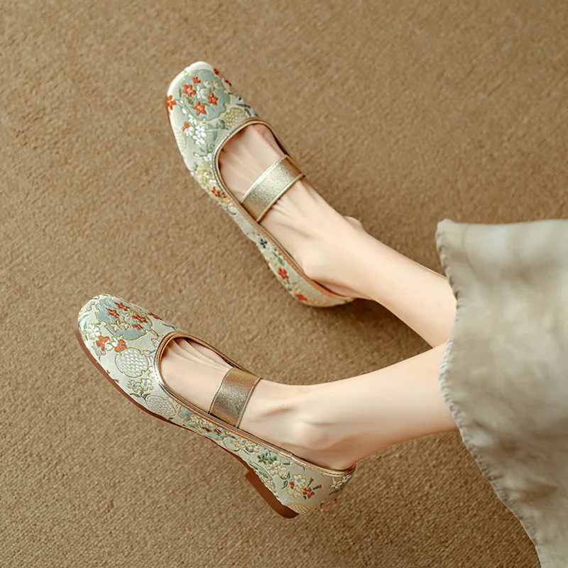 Breakj Breakj Chinese Style Women's Shoes Embroidery Shoes Embroidery Square Shallow Flat Bottom Mary Jane Single Shoes