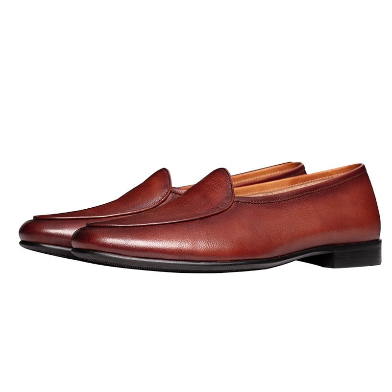 THE AARON LOAFER SHOE IN BROWN
