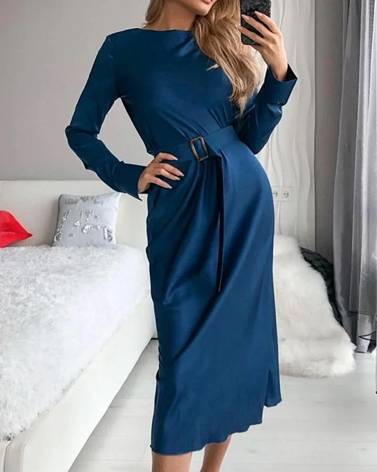 Solid color pullover dress