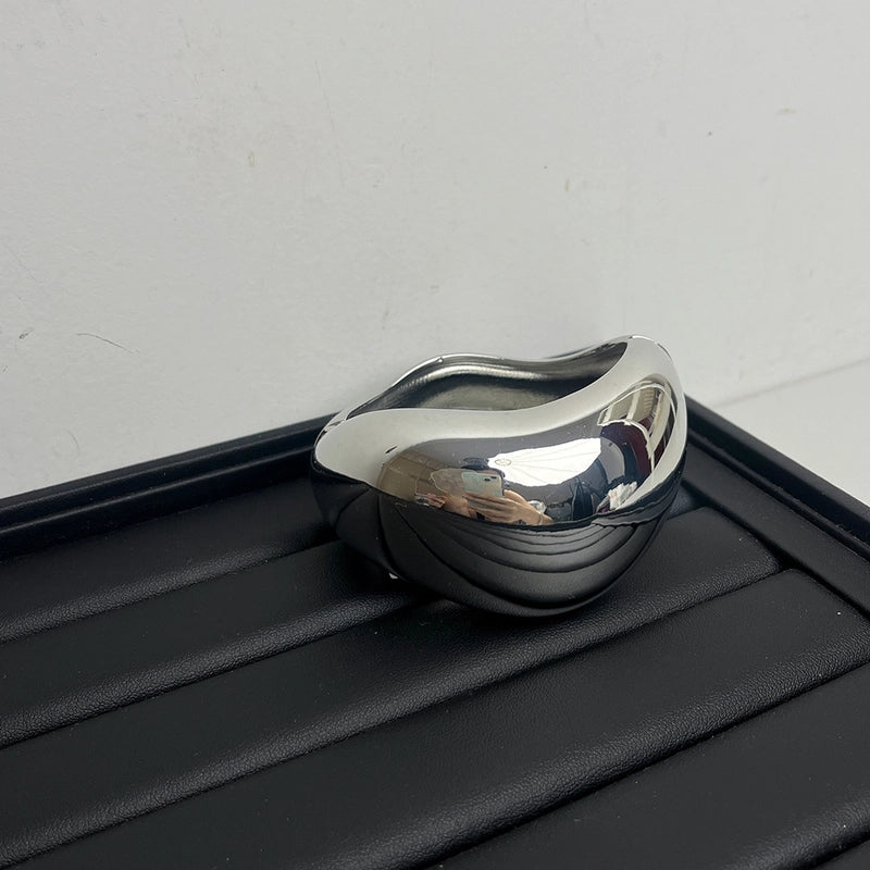 Exaggerated Novelty Solid Color Alloy Plating Unisex Bangle