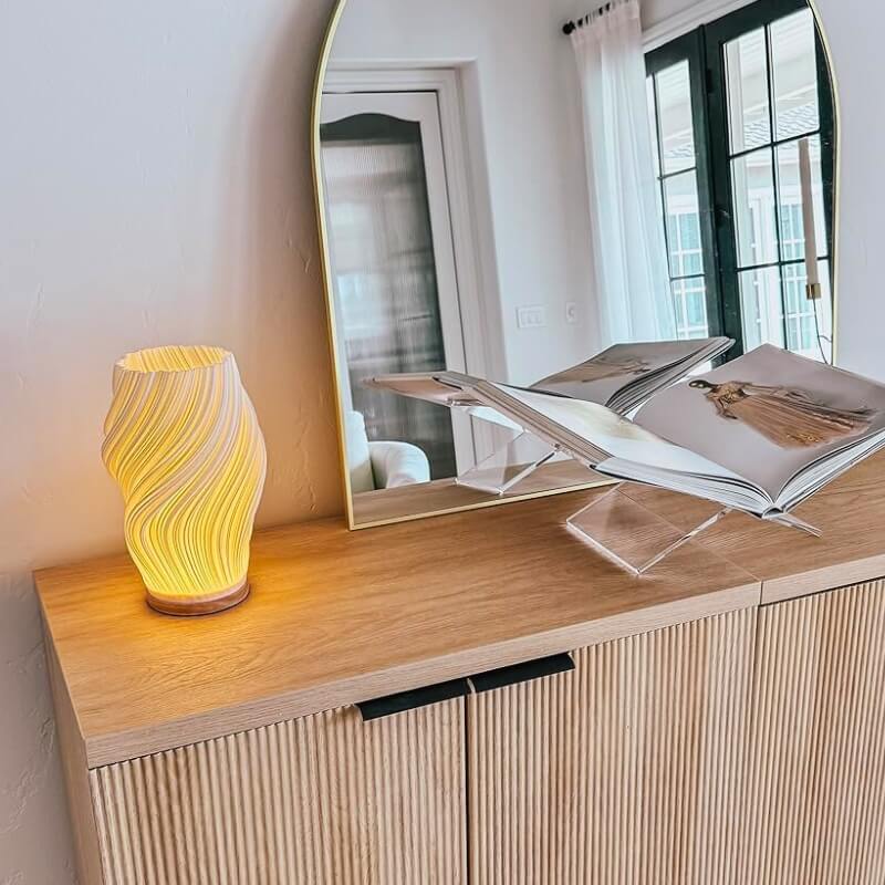 Line Art Table Lamp