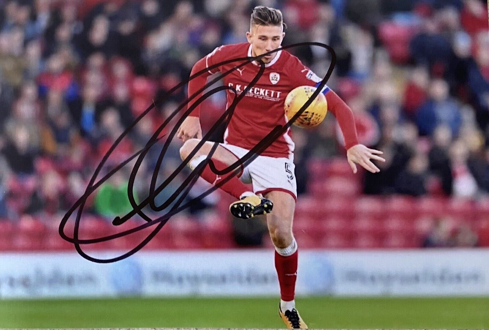 Angus MacDonald Genuine Hand Signed Barnsley 6X4 Photo Poster painting