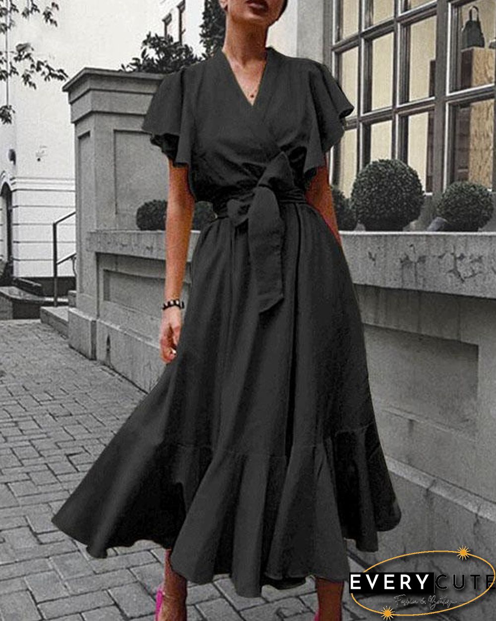 Retro Solid Color V-neck High-waist Lace-up Ruffle Dress