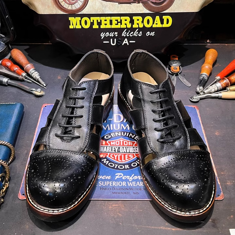 Men's Retro Brogue British-Style Closed-Toe Roman Sandals