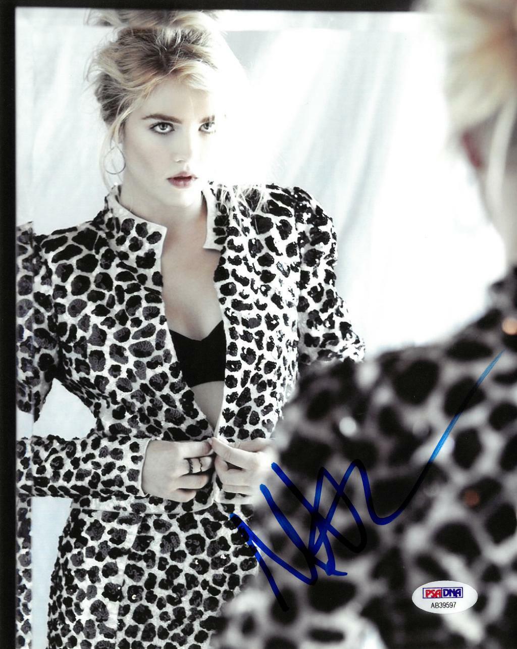 Maddie Hasson Signed Authentic Autographed 8x10 Photo Poster painting PSA/DNA #AB39597