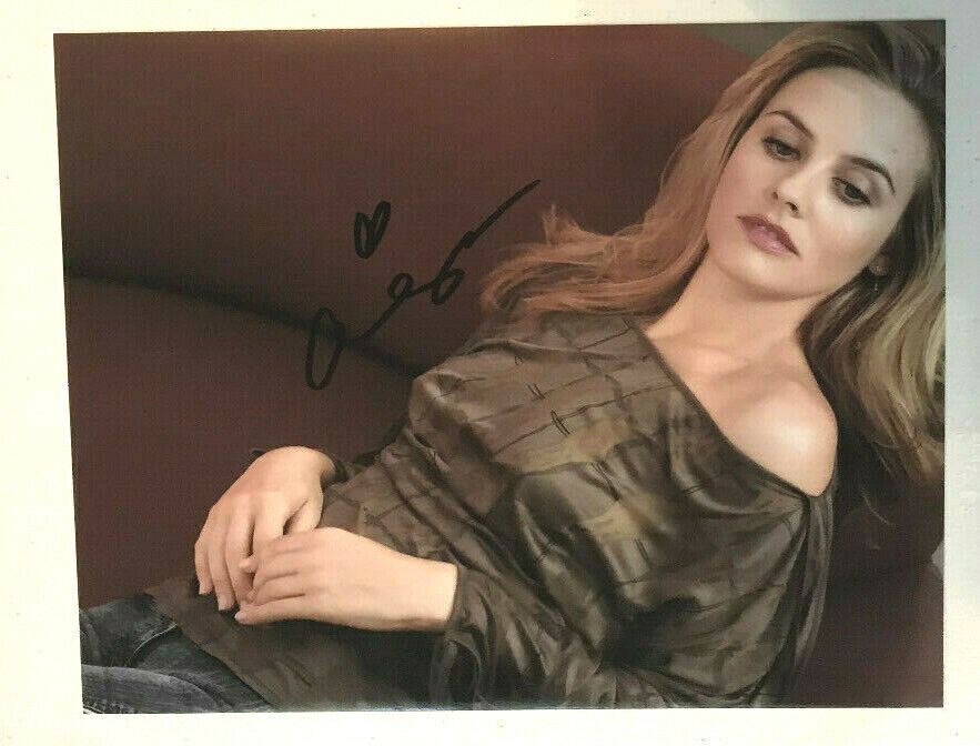 ALICIA SILVERSTONE Hand Signed Autographed 8x10 Photo Poster painting w/Hologram COA SEXY! NICE!