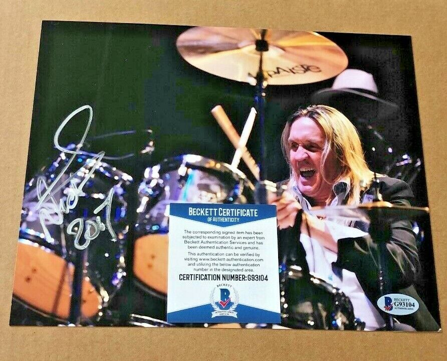 NICKO MCBRAIN SIGNED 8X10 IRON MAIDEN MUSIC Photo Poster painting BECKETT CERTIFIED