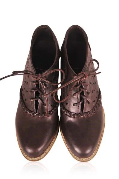 Brown Hollow Out Lace-Up Oxford Vintage Chunky Heel Shoes Vdcoo