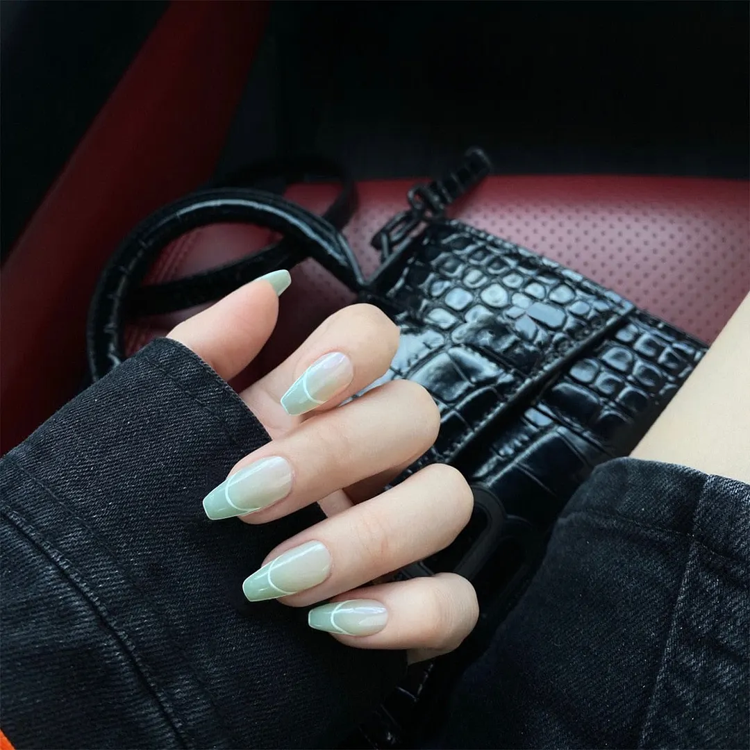 24pcs Pink Butterfly Pattern Fake Nails Full cover Fake Nails Glue DIY Manicure Nail Art Tools-Nail Inspo