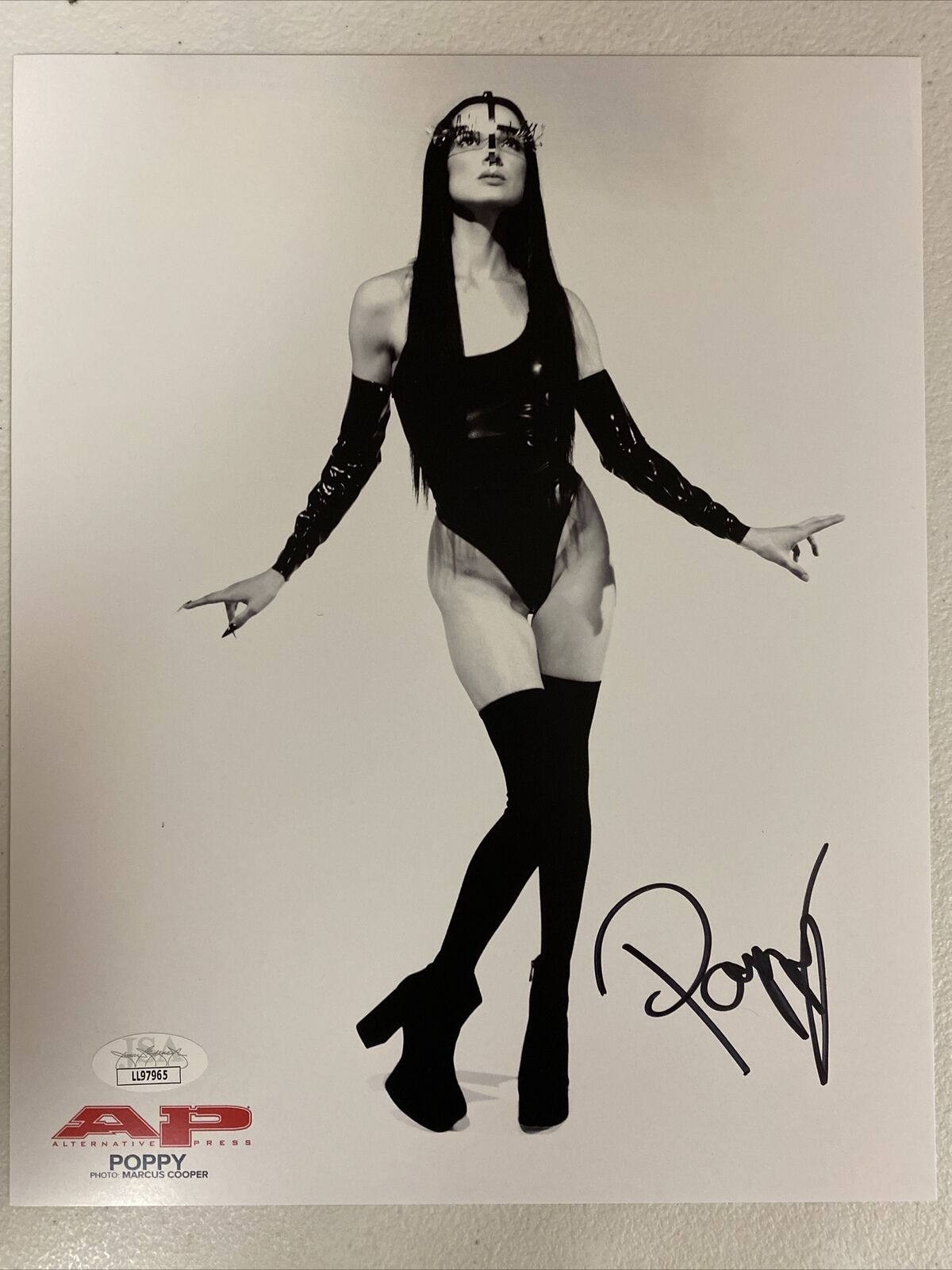 MORIAH ROSE PEREIRA POPPY AUTOGRAPHED SIGNED 8X10 Photo Poster painting JSA COA # LL97965