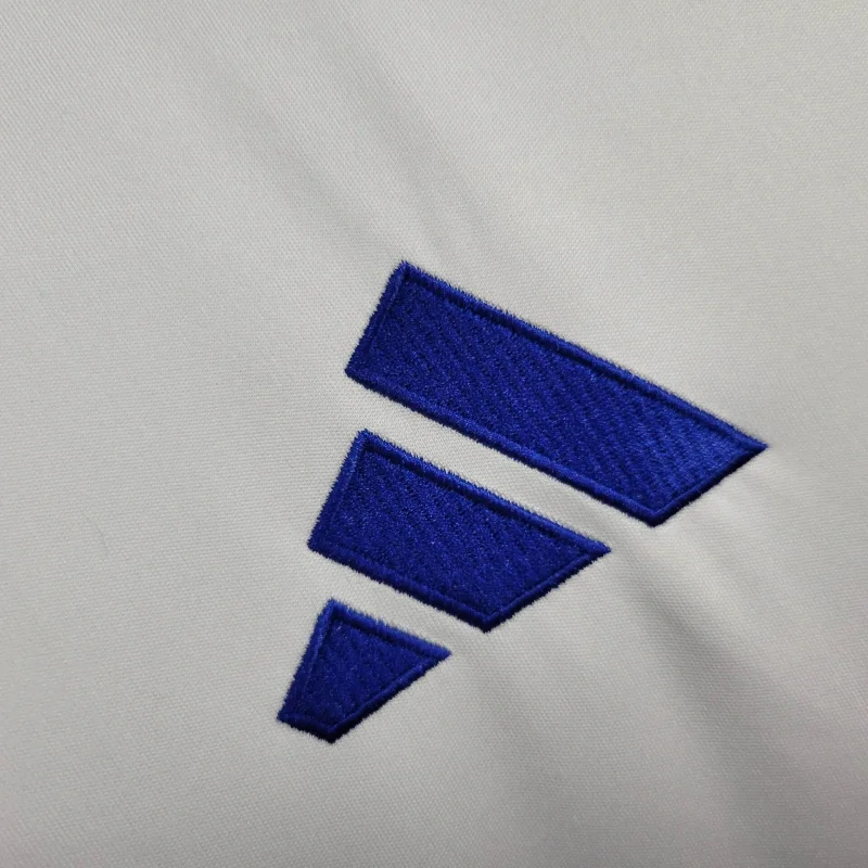 24/25 Leeds United Home Football Shirt Thai Quality