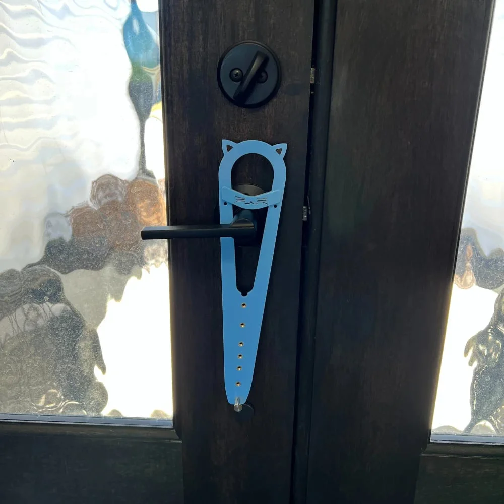 Paw Latch