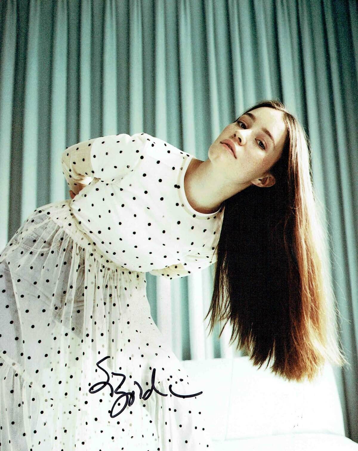 SIGRID SIGNED Autograph 10x8 Photo Poster painting 1 AFTAL COA Norwegian Sucker Punch Singer