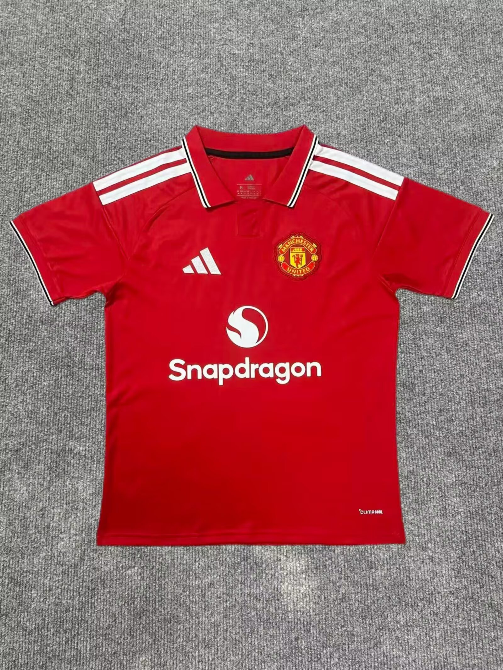 26/27 Football Shirt Manchester United Red Thai Quality