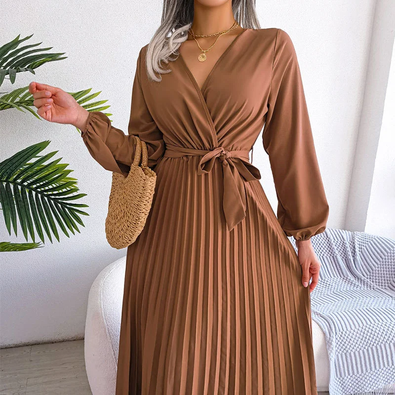 Uveng Uveng 2024 Women's Ins Fashion Elegant Long Temperament V-Neck Beach High-Waisted Dress