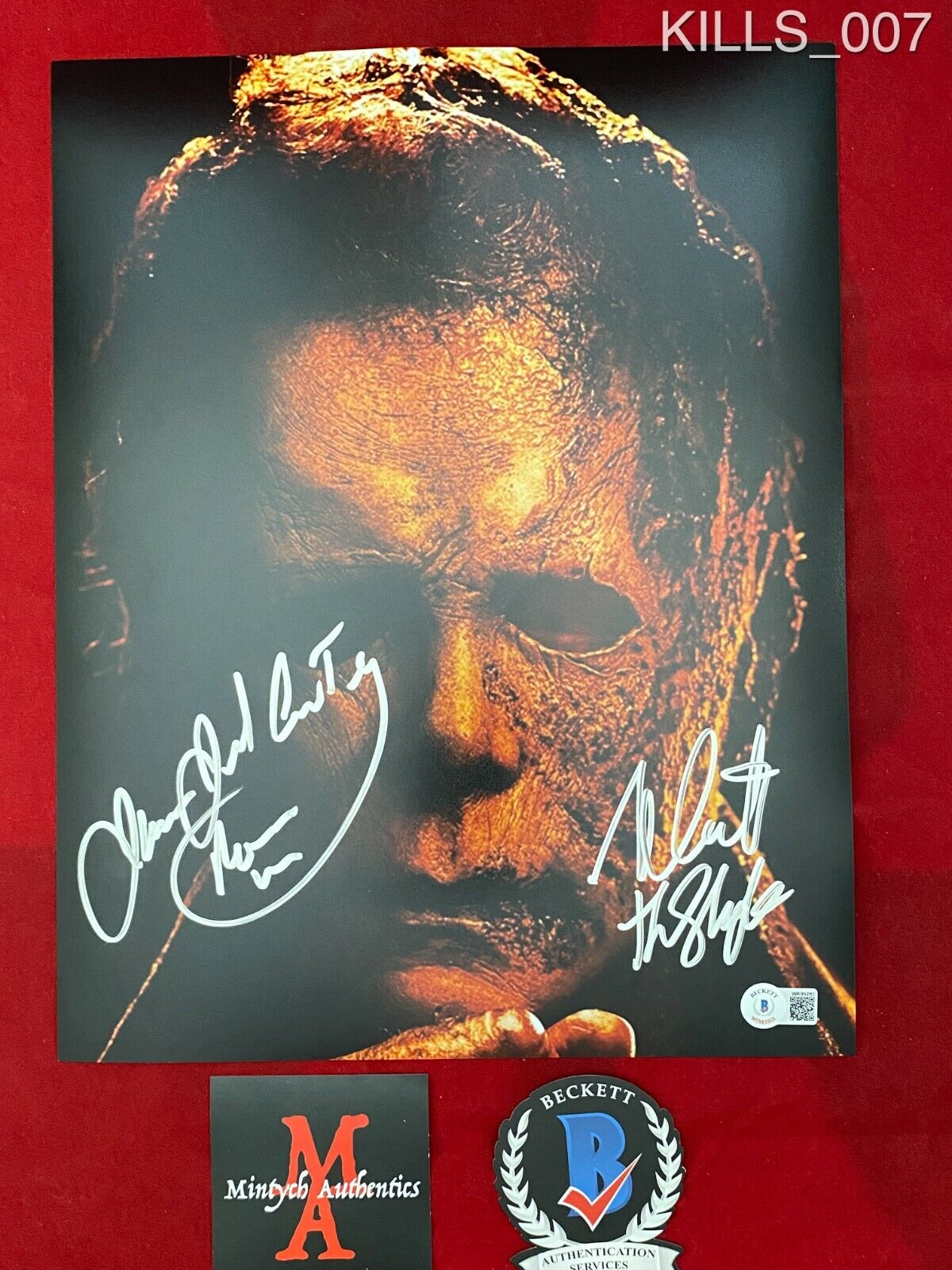 JAMES JUDE COURTNEY & NICK CASTLE SIGNED 11x14 Photo Poster painting! HALLOWEEN KILLS! BECKETT!