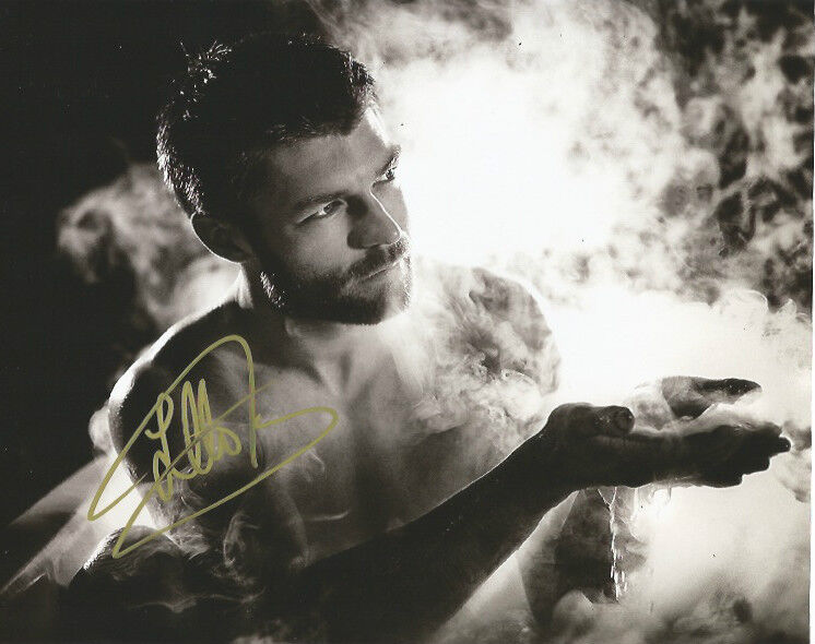 Liam McIntyre Autographed Signed 8x10 Photo Poster painting COA