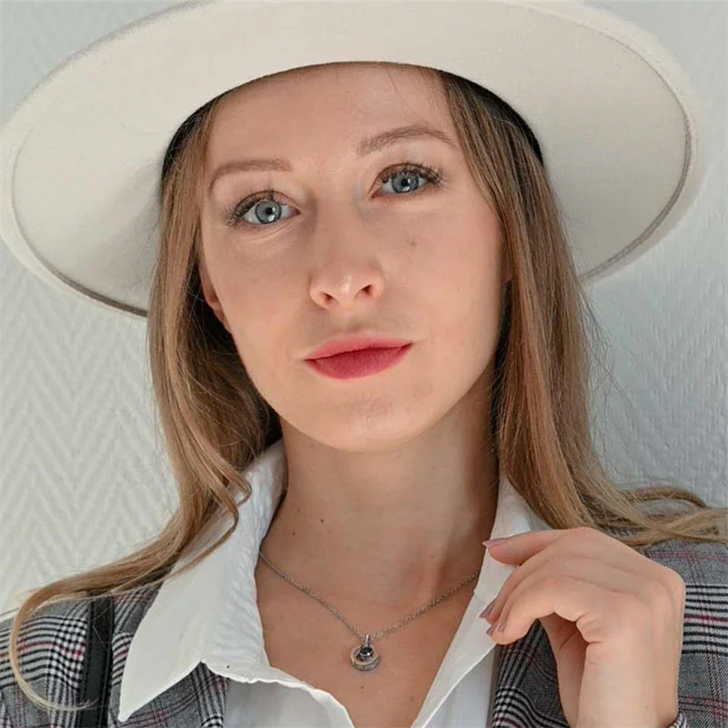 16 MINI ROSES JEWELRY BOX WITH LOVE NECKLACE SET