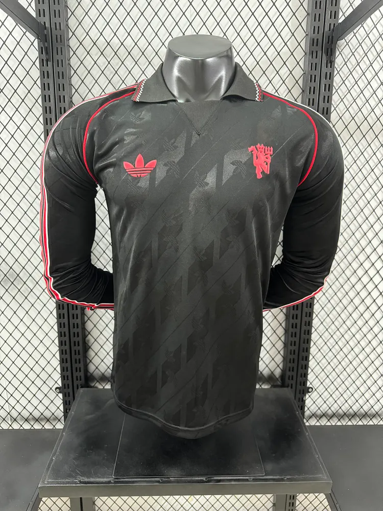 2024-25 Manchester United Authentic Shirt
