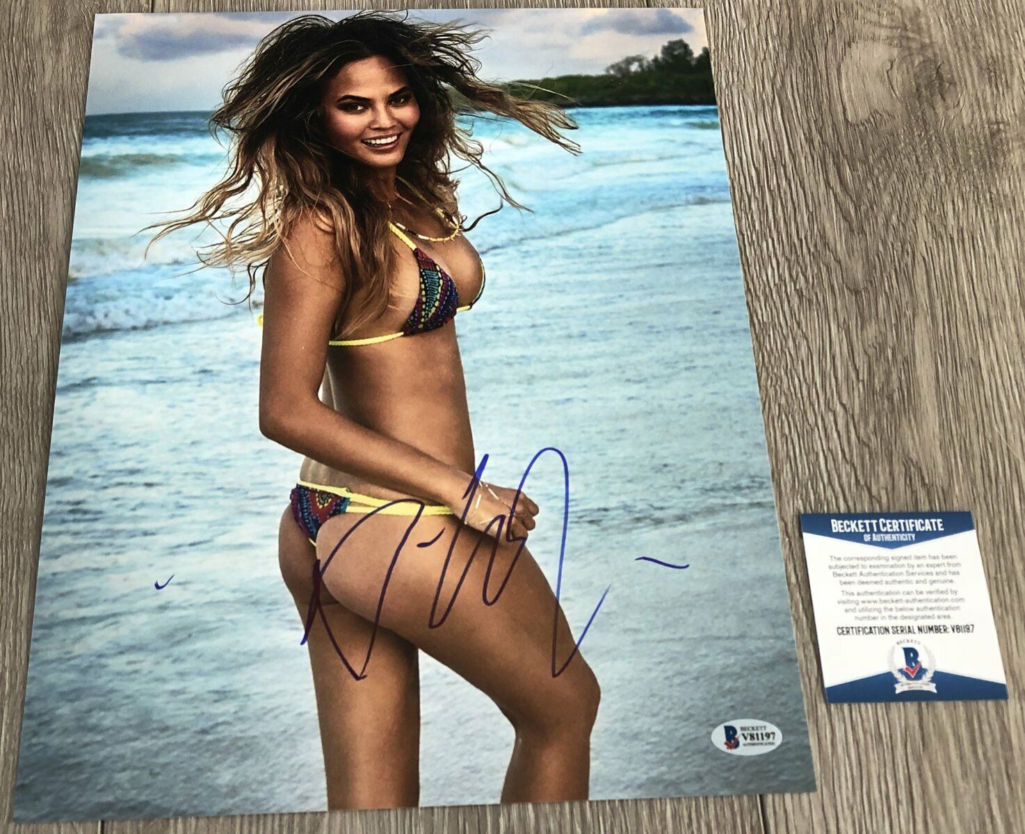 CHRISSY TEIGEN SPORTS ILLUSTRATED SIGNED 11x14 Photo Poster painting w/EXACT PROOF & BECKETT COA