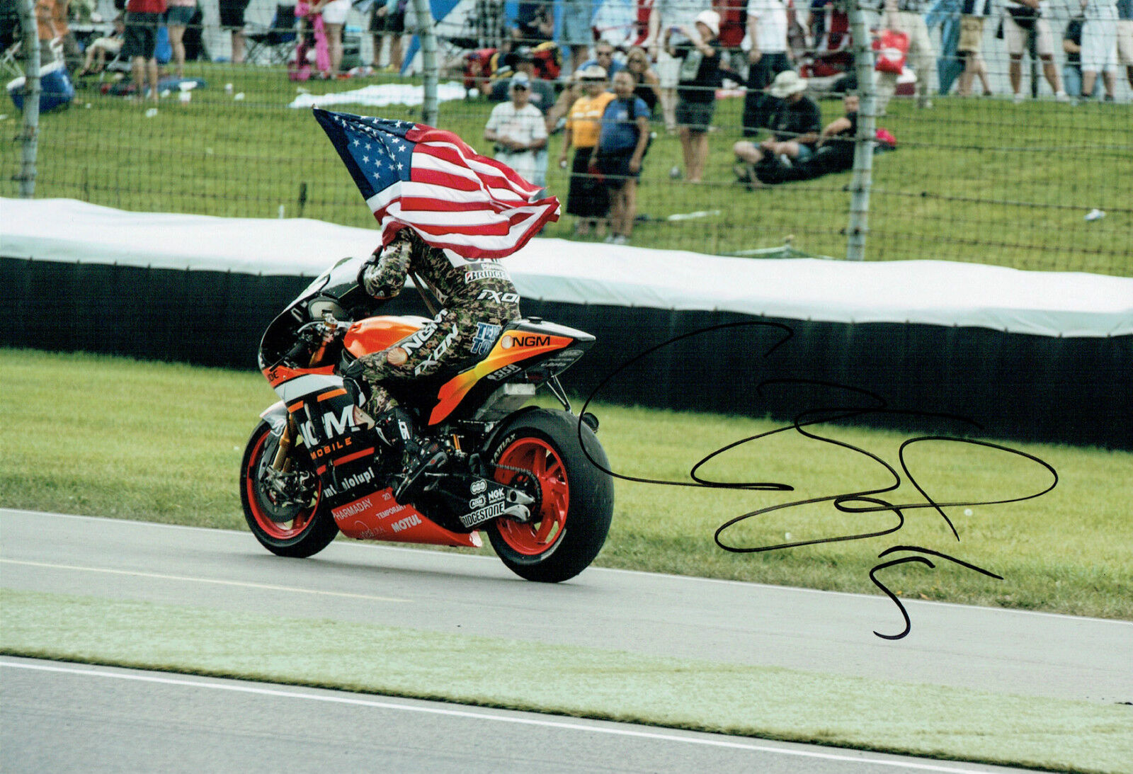 Colin EDWARDS SIGNED 12x8 Photo Poster painting Autograph AFTAL COA Last MotoGP Race Red Bull