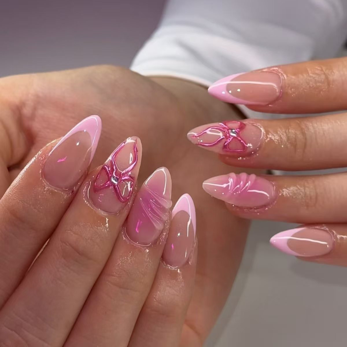 Qinice 24Pcs Sweet Short Almond French False Nails with Glue 3D Wave Nail Pattern Floral Pink Blush Press on Acrylic Nail Manicure Tips