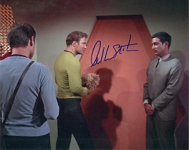 William Shatner Signed - Autographed STAR TREK 8x10 inch Photo Poster painting with Certificate