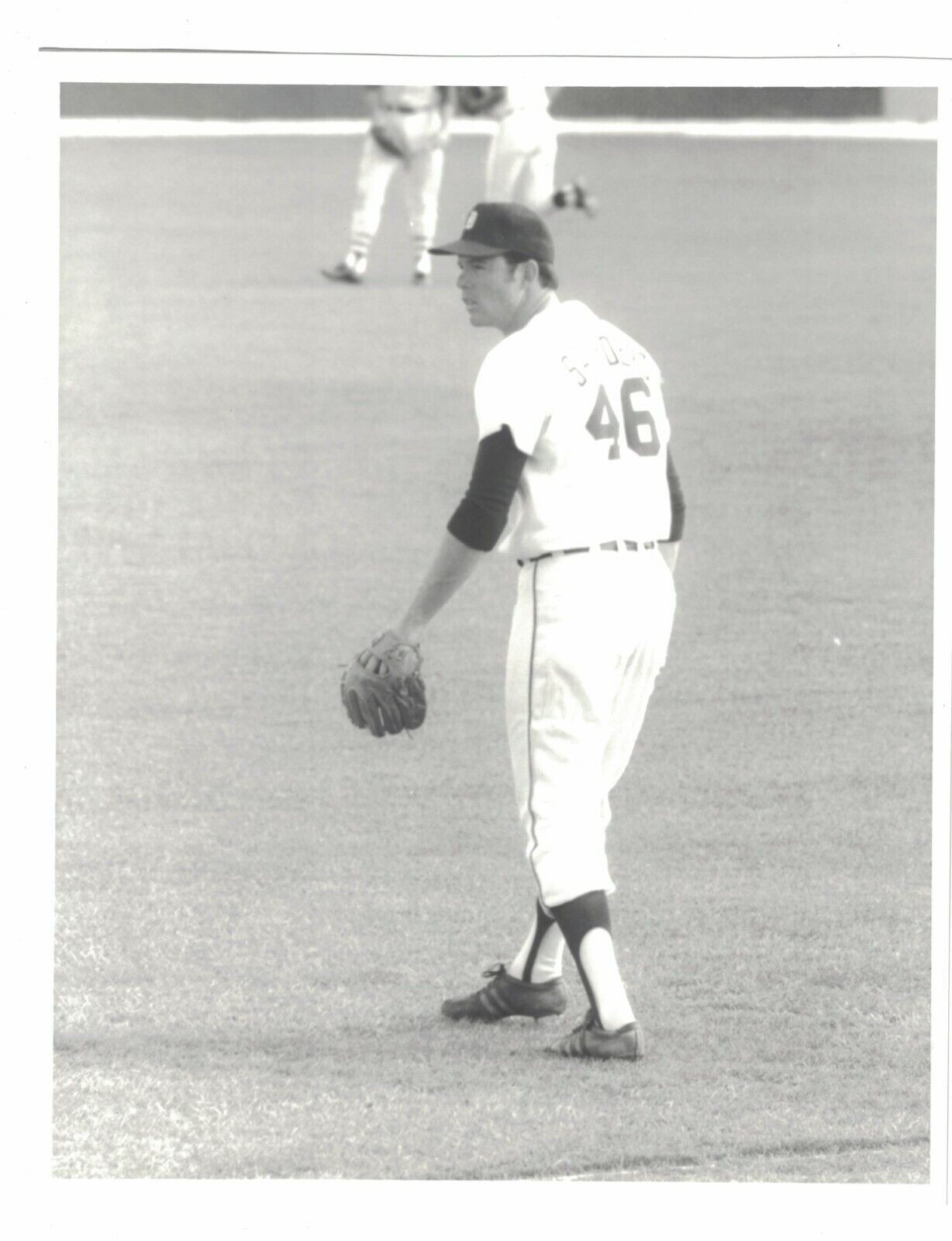 Dennis Saunders Detroit Tigers 8x10 Vintage Baseball Photo Poster painting RH