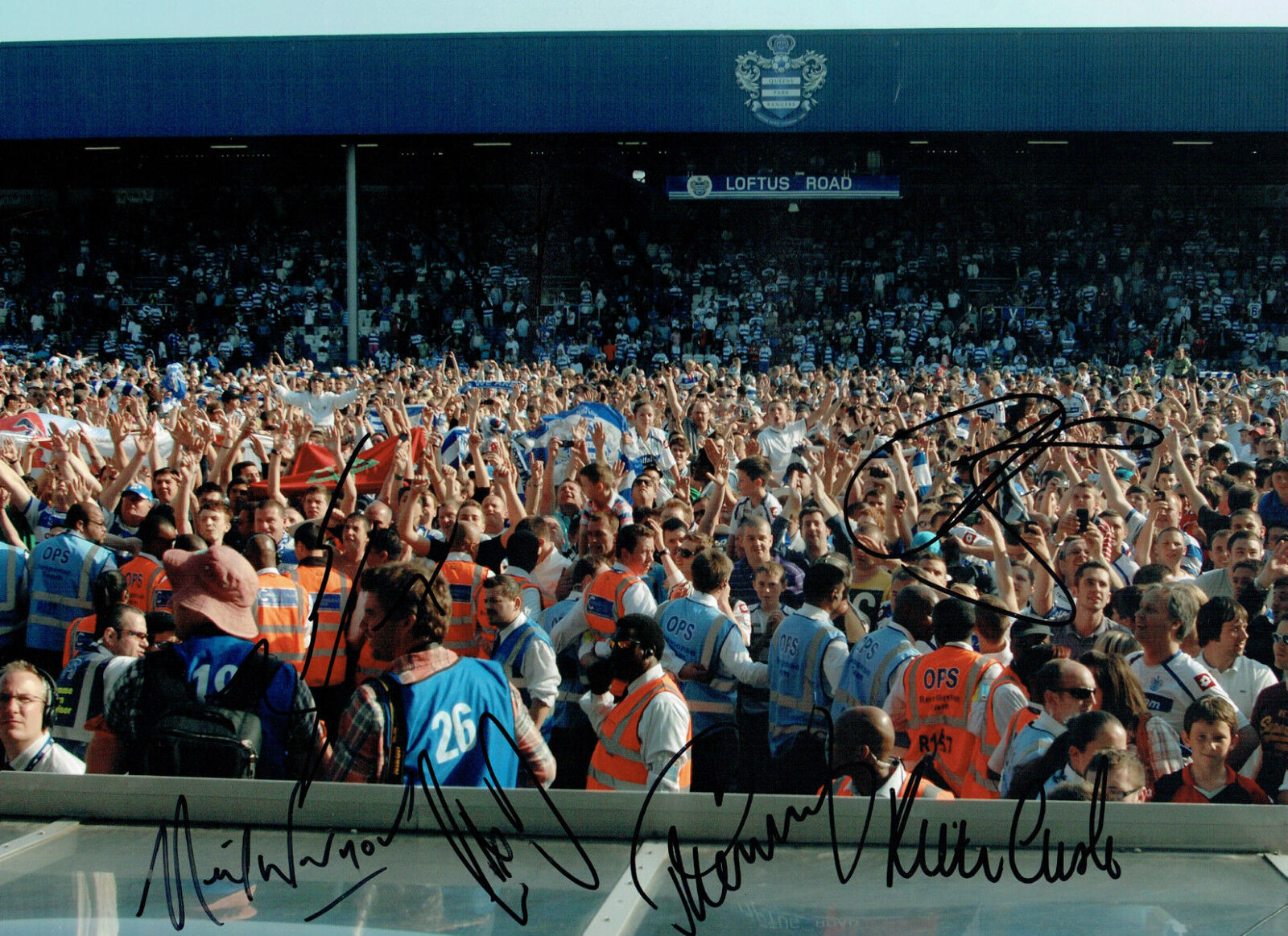 Queens Park Rangers QPR Squad Multi Signed Autograph 16x12 Photo Poster painting AFTAL COA