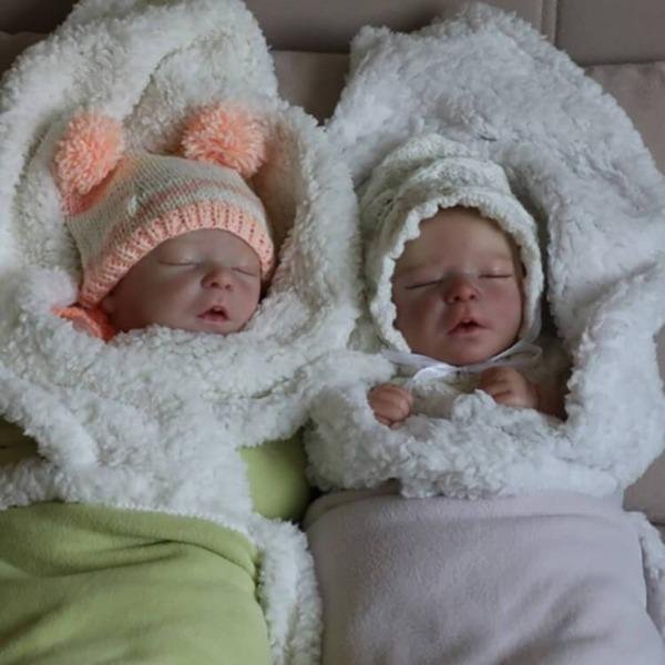17.5'' Realistic Twin Brothers Little Reyna and Kyra Reborn Baby Doll Boy, Silicone Body / Reyna - Reborn Shoppe