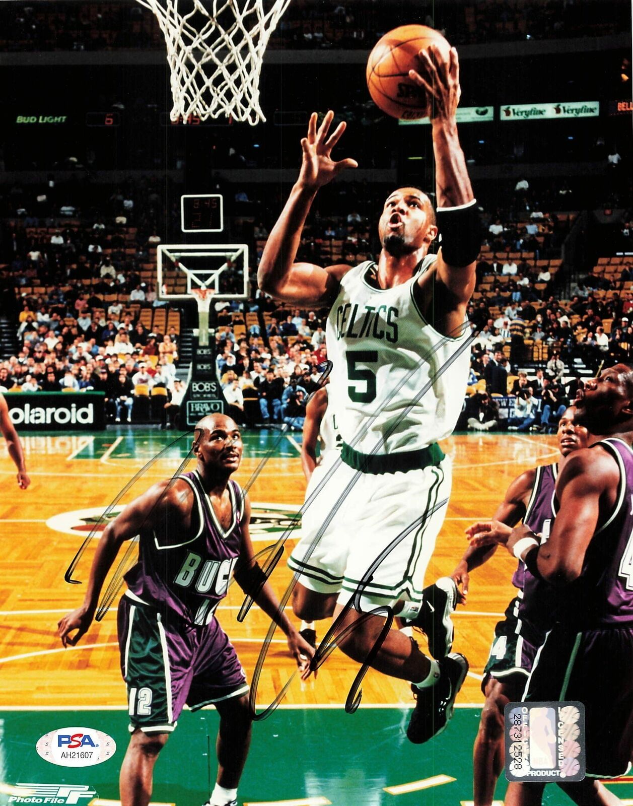 Ron Mercer signed 8x10 Photo Poster painting PSA/DNA Boston Celtics Autographed