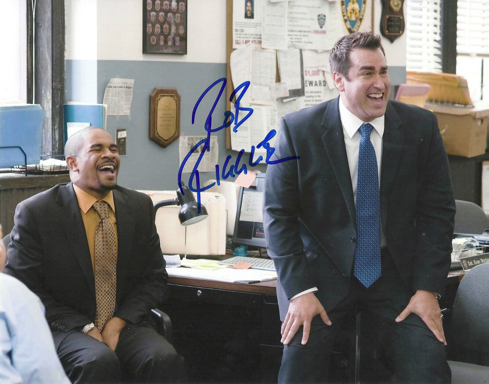 ROB RIGGLE 'THE OTHER GUYS' 'THE HANGOVER' SIGNED 8X10 PICTURE 1