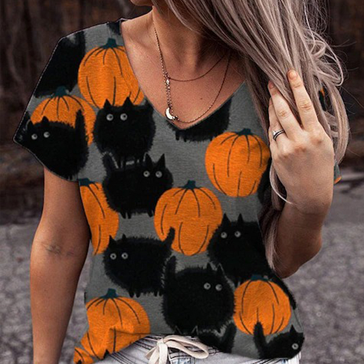 V-neck Women's Pumpkins Animal Printed Graphic Tees