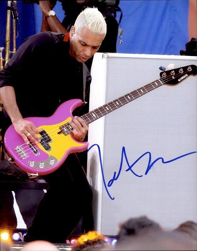 Tony Kanal No Doubt Authentic signed rock 8x10 Photo Poster painting W/Cert Autographed A7
