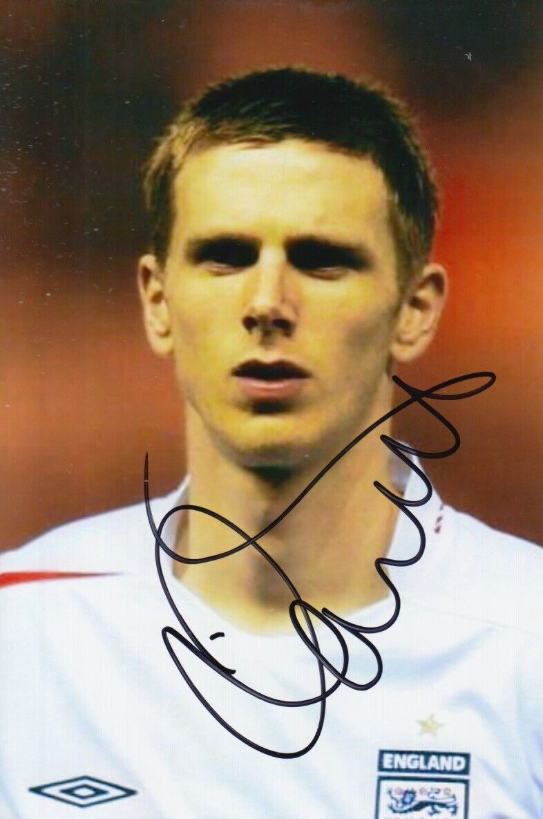 CALUM DAVENPORT HAND SIGNED 6X4 Photo Poster painting - FOOTBALL AUTOGRAPH - ENGLAND.