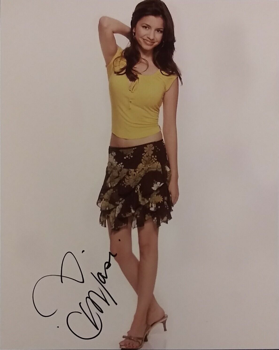 Masiela Lusha signed 8x10