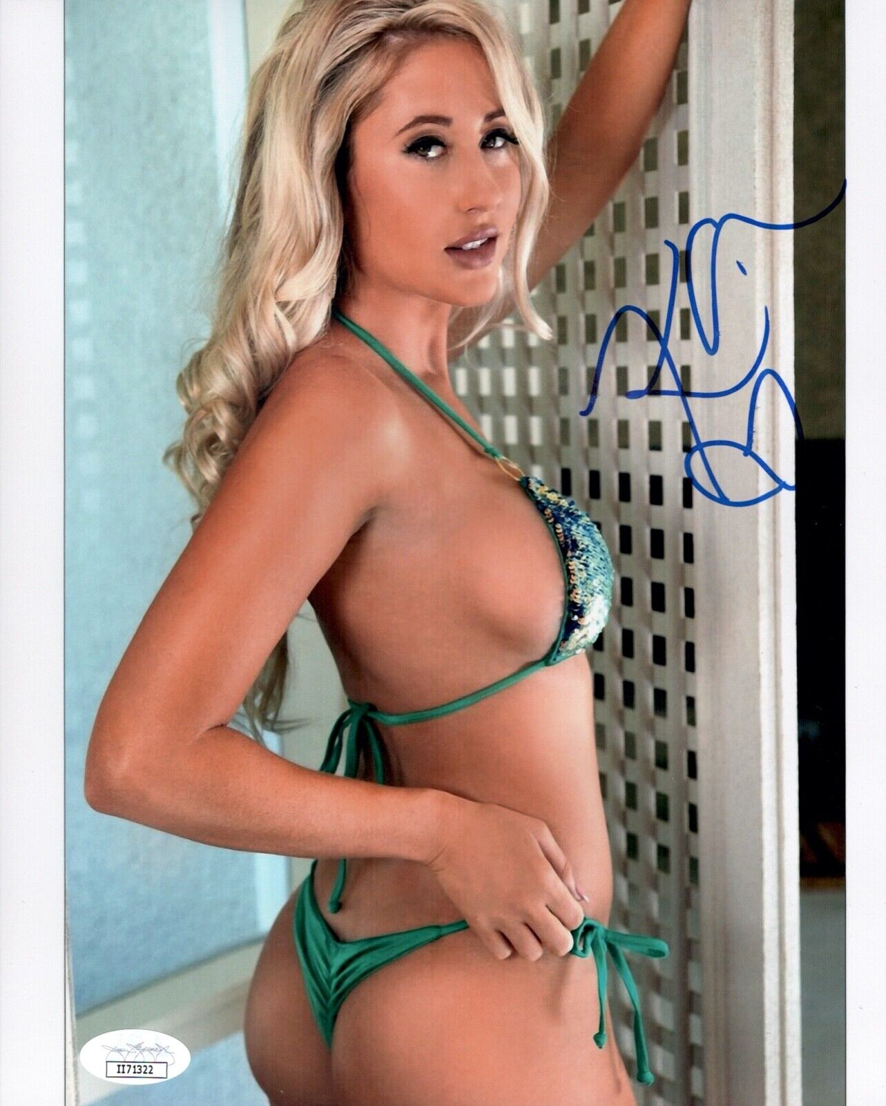 KRISTIN DANIELLE Signed SEXY Maxim Model 8x10 Photo Poster painting Autograph JSA COA Cert