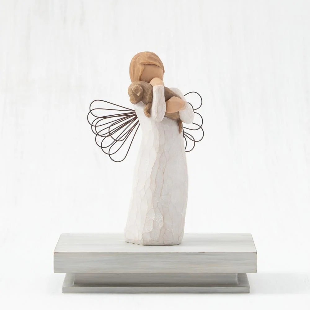 Angel of Friendship Figurine by Willow Tree