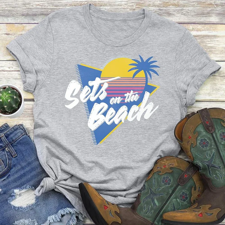 SETS ON THE BEACH  T-shirt Tee - 01472-Annaletters