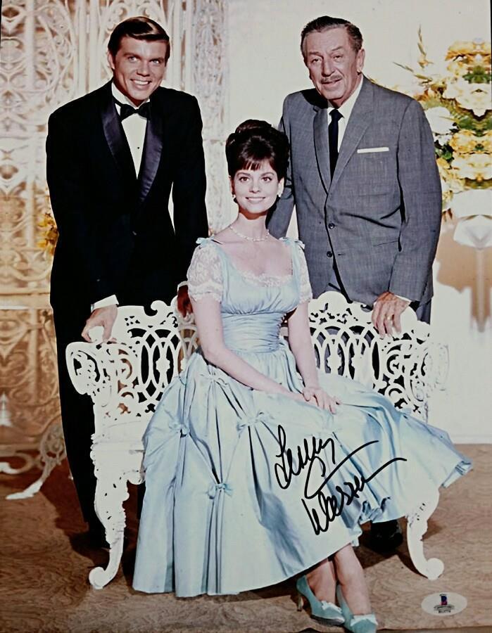 Lesley Ann Warren signed Cinderella 11x14 Photo Poster painting w/ Walt Disney ~ Beckett BAS COA