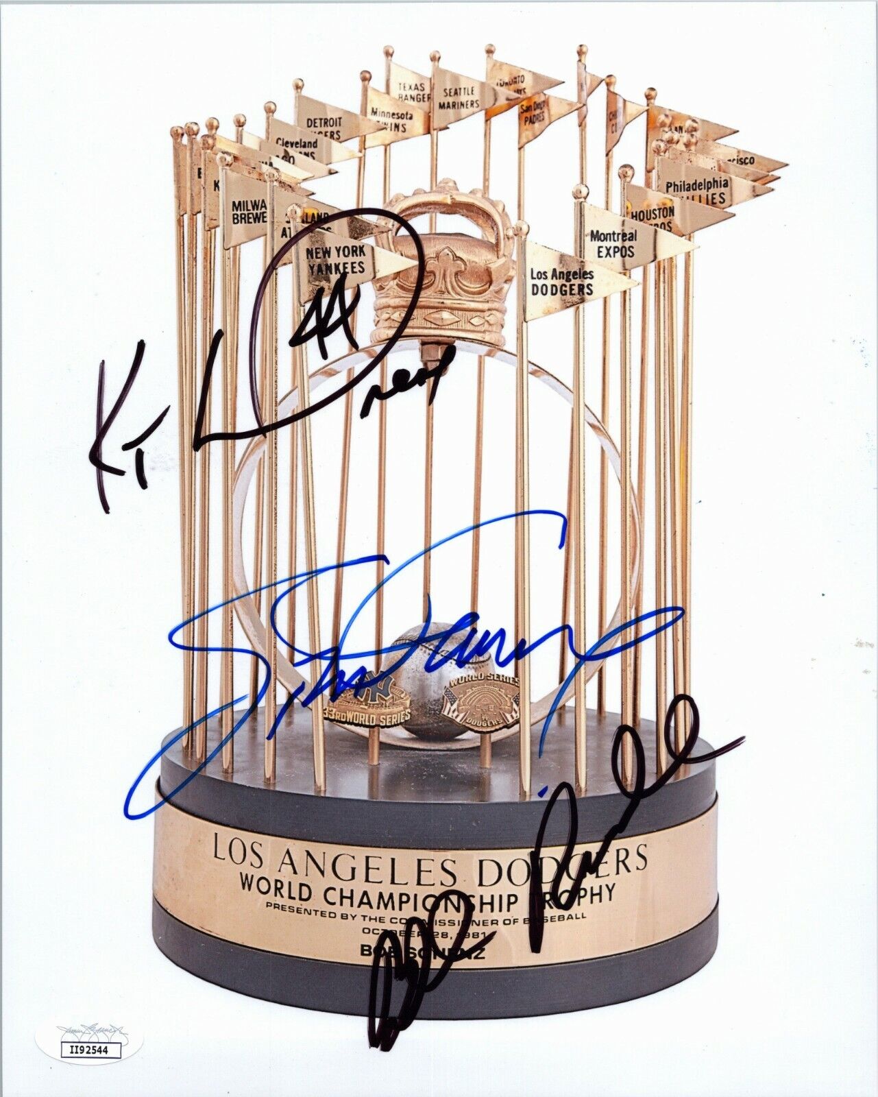 BILL RUSSELL & STEVE GARVEY+1 Authentic Hand-Signed DODGERS